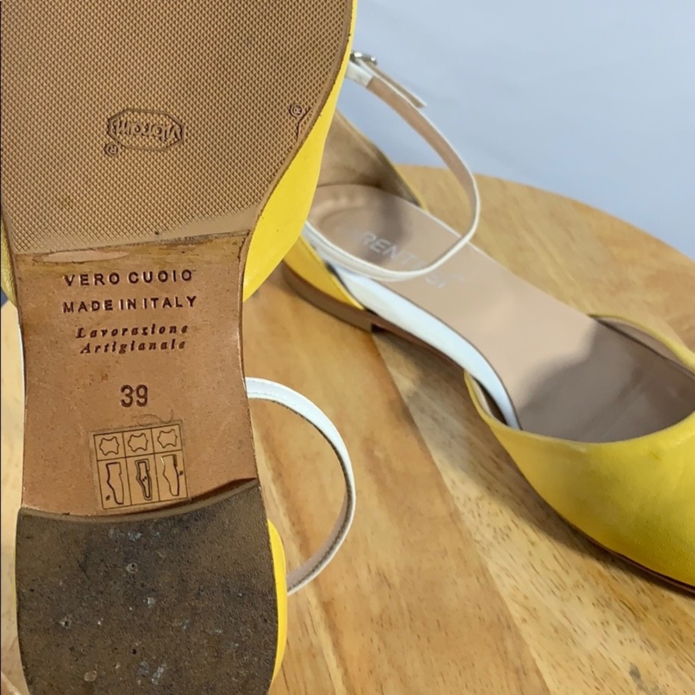 Vero Cuoio Yellow and White Leather Flats - Picture 2 of 2